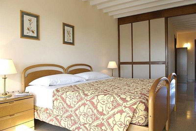 로마 Residenze Garden 아파트 호텔 객실 사진